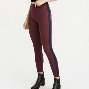Abercrombie and fitch maroon red and blue side stripe legging style pull on pant